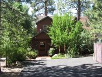 Naughty Pines - B&B
