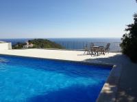 ST-33 BEGUR SA TUNA 2 PAX - B&B Begur
