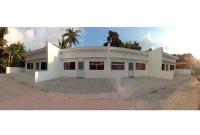 2BR townhouses good for 12pax each & NETFLIX & 100Mbps WIFI & pool resort 2min walk & 3km outside Pico de Loro Cove & Calayo Cove - with Endorsement for Pico de Loro Cove good for 7 days & Boat-Tour & Island Hopping assistance - B&B Nasugbu