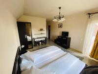 Double or Twin Room with Private Bathroom