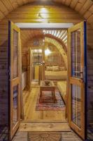 Deluxe Double Room (2 Adults + 1 Child)