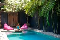 Villa Suku Berawa - B&B Canggu