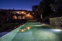 LE MAS DES COLOMBES Chambres d'hôtes B&B & SPA - B&B Oms