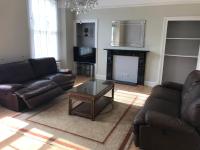 B&B Plymouth - Large modern maisonette with parking - Bed and Breakfast Plymouth
