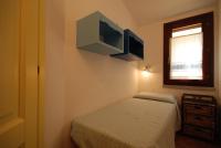 Two-Bedroom House with Sea View (3 Adults)