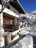 Chalet Waldrand - Ferienwohnung Inden