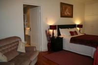 Luxury Queen Room