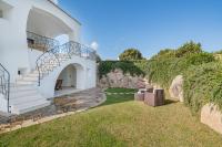 Villa Adele, con piscina a 700 mt dal mare - B&B