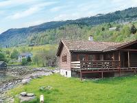 B&B Heggjabygda - Three-Bedroom Holiday home in Nordfjordeid 2 - Bed and Breakfast Heggjabygda