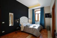 King Suite with Spa Bath