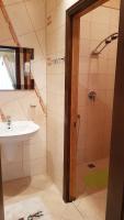 Deluxe Double Room with Shower