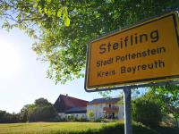 B&B Pottenstein - Ferienwohnung Hutzler - Bed and Breakfast Pottenstein