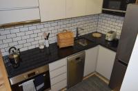 One-Bedroom House with Mountain View