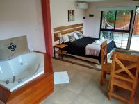 Bungalow (2 Adults)