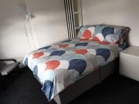 B&B Belfast - Private Room on Donegall Road in Central Belfast - Bed and Breakfast Belfast