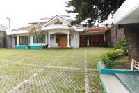 B&B Magelang - RedDoorz Syariah near Alun Alun Magelang Bayeman - Bed and Breakfast Magelang