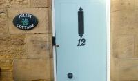 Juliet Cottage, late Georgian treasure, charming, cosy and historic, only a short walk to Alnwick Castle - B&B