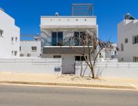 Nissini 4 - Three-bedroom Villa with Private Pool
