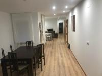 Familiensuite mit Balkon