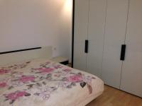 Group accommodation with 6 bedrooms and 5 bathrooms