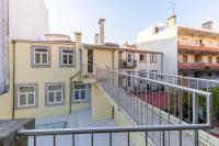 Apartment mit Balkon