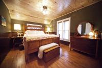 Zimmer mit Kingsize-Bett