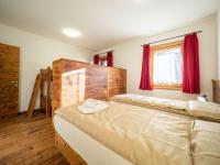 One-Bedroom Apartment (4 Adults)