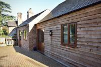 Finest Retreats - Shropshire Cottage, 2 bedrooms, sleeps 3 - B&B