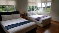 Corner Villa 10