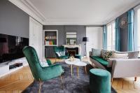 B&B Paris - Veeve - Emerald Exuberance - Bed and Breakfast Paris