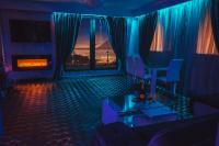 Seasons-Top of the city - B&B Braşov