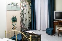 Doppel-/Zweibettzimmer mit eigener Terrasse