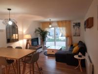 B&B Vannes - T3 tout neuf - L arrêt au Port - Parking gratuit - Bed and Breakfast Vannes