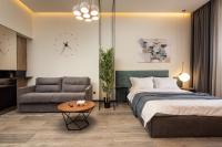 Deluxe King Suite