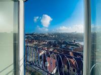 Penthouse Appartement met Uitzicht op de Rivier