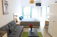 4YOU STUDIOS - Bed and Breakfast Larnaca