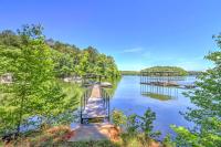 B&B Whitewater Woods - Waterfront West Point Lake Cabin with Private Dock! - Bed and Breakfast Whitewater Woods