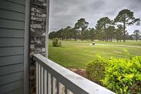 B&B Myrtle Beach - Charming Condo on Myrtlewood Golf Course with Pool! - Bed and Breakfast Myrtle Beach