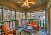 B&B North Myrtle Beach - Resort Condo with Porch 1 Mi to North Myrtle Beach! - Bed and Breakfast North Myrtle Beach