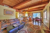 Big Bear Cabin with Fenced Yard 4 Mi to Snow Summit - Bed and Breakfast