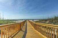 Community Pool & Bikes: Hilton Head Family Condo - B&B Hilton Head