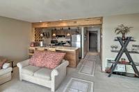 Pool and Fishing Docks Couples Lake Ozark Condo - B&B Lake Ozark