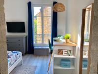 B&B Montpellier - Comédie ST-Roch - Studio - Hypercentre Gare - CLIM & NETFLIX - Bed and Breakfast Montpellier