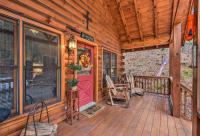 B&B Cherry Log - Cherry Log Cabin 10 Min to EllijayandBlue Ridge! - Bed and Breakfast Cherry Log