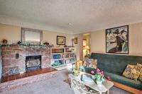 Colorful Bungalow By Pikes Peak/Garden of the Gods - Chambres d'hôtes Manitou Springs