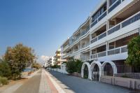 Metaxa Seafront Apartment - B&B Peraía