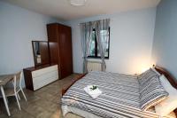 Dreibettzimmer mit eigenem Bad