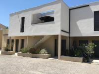 Grand studio confortable et spacieux avec terrasse - B&B