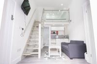 B&B London - Quirky, Stylish & Modern Studio in Central Reading - Bed and Breakfast London