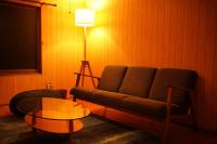 瀬戸内ハウス 疲れを癒す木のお家 バス停より徒歩3分 Free WIFI 無料駐車場 - B&B Sakaidechō